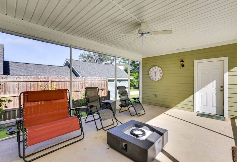 Tallahassee Vacation Home W/ Lanai Near Downtown