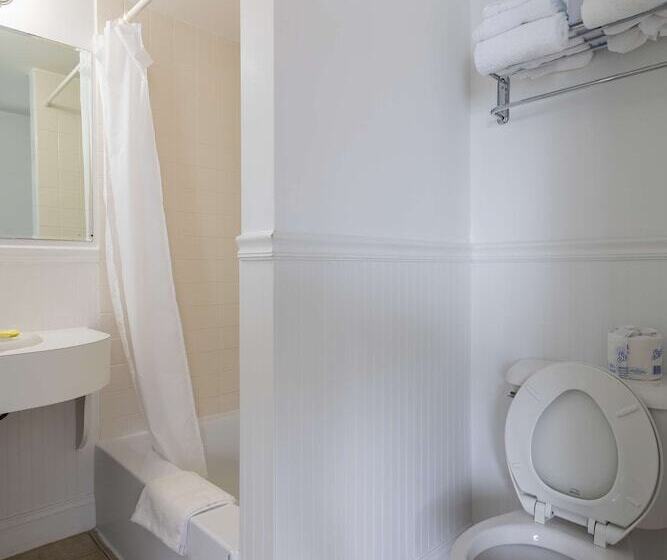 The Gull Oceanside Inn & Motel