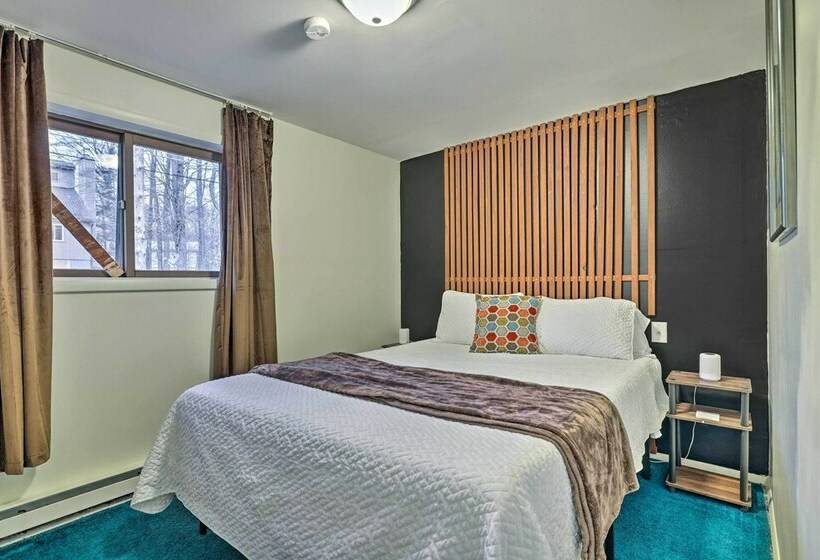 Tobyhanna House W/ Fire Pit + Game Room