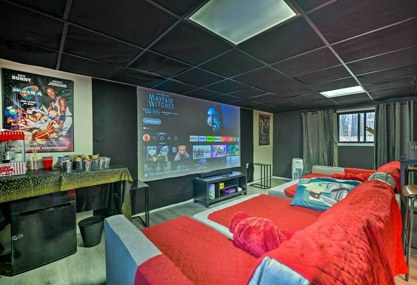 Tobyhanna House W/ Fire Pit + Game Room