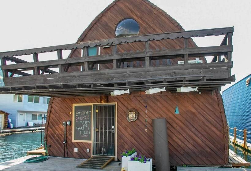 Tranquility  Float House On Lk Pend Oreille