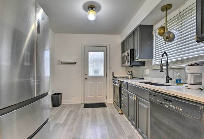Trendy Birmingham House W/ Laundry Amenities!