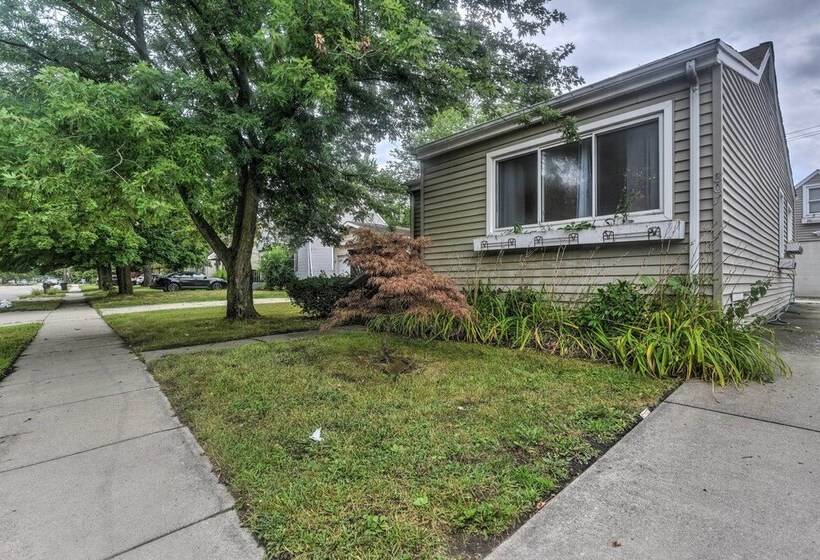 Trendy Birmingham House W/ Laundry Amenities!