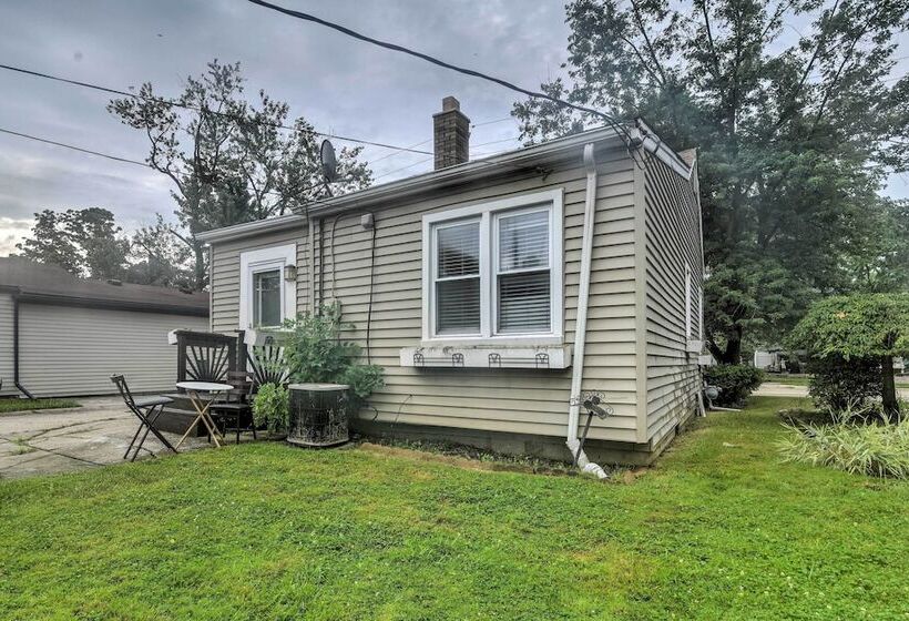 Trendy Birmingham House W/ Laundry Amenities!