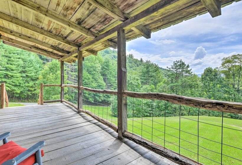 Turkey Hollow Cabin  W/ Stunning Open Views!