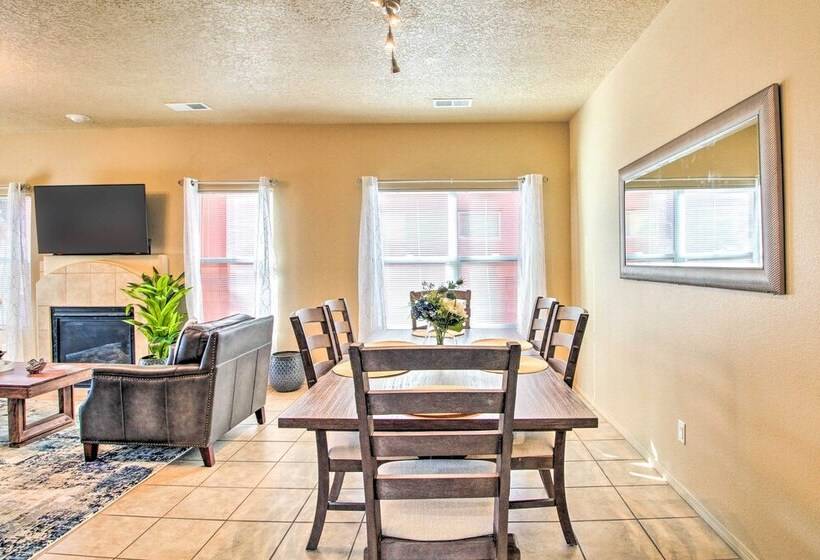 Updated Abq Getaway: Walk To Netflix Studios!