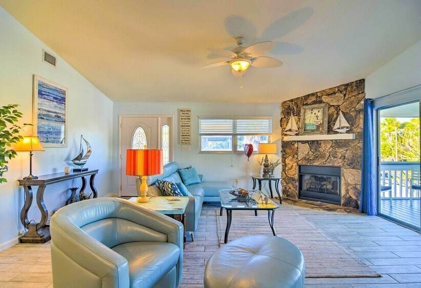 Anna Maria Island Home W/ Pool, Walk To Beach!