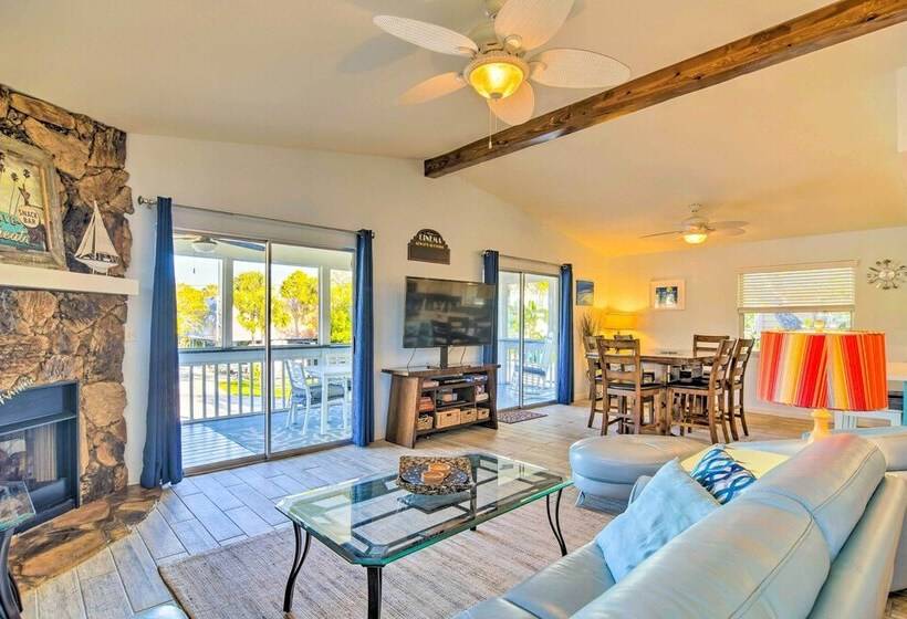 Anna Maria Island Home W/ Pool, Walk To Beach!