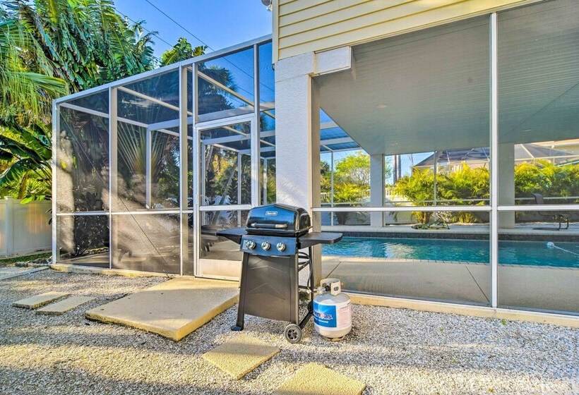 Anna Maria Island Home W/ Pool, Walk To Beach!