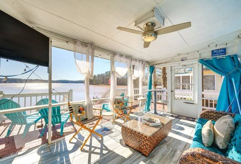Discover Lakeside Bliss At Jackson Lake!