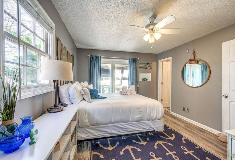 Discover Lakeside Bliss At Jackson Lake!