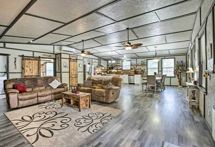 Waterfront Bay St Louis Beach House W/ Deck!