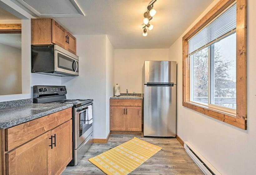 Waterfront Castle Rock Lake Cabin W/ Deck & Grill