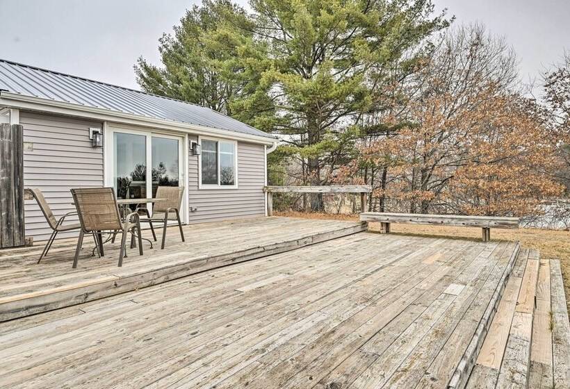 Waterfront Castle Rock Lake Cabin W/ Deck & Grill