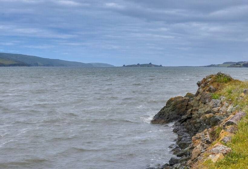 Waterfront Cottage On Tomales Bay W/ Dock & Views