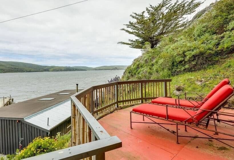 Waterfront Cottage On Tomales Bay W/ Dock & Views