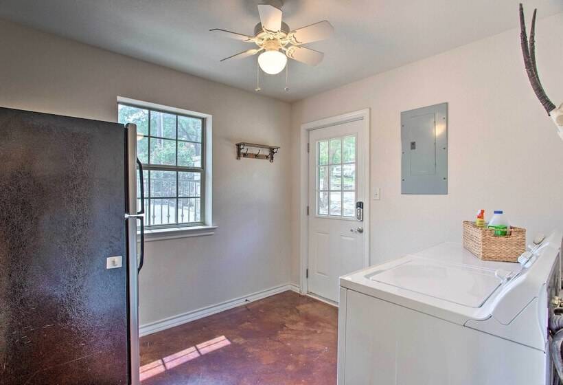 Waterfront Home W/ Boat Dock On Lake Granbury!