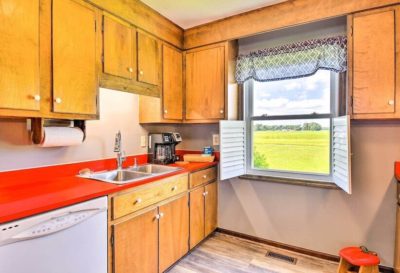 Waterfront Retreat W/ Panoramic Sound Views!