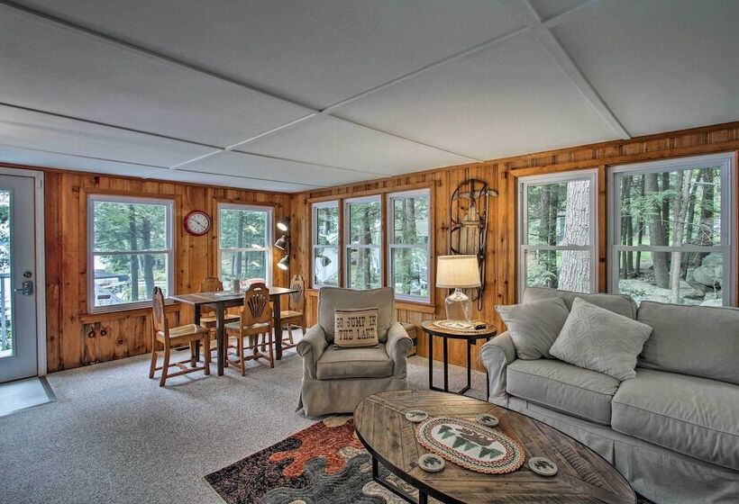 Waterfront Sebago Lake Cottage W/dock + Beach