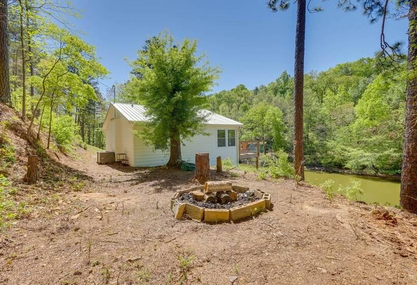 Waterfront Vacation Home On Logan Martin Lake!