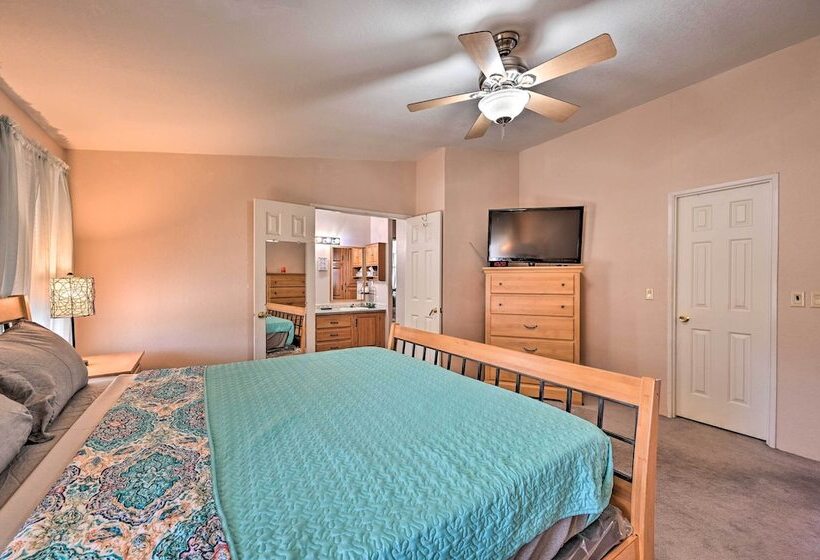 Yuma Vacation Rental W/ Yard & Grills!