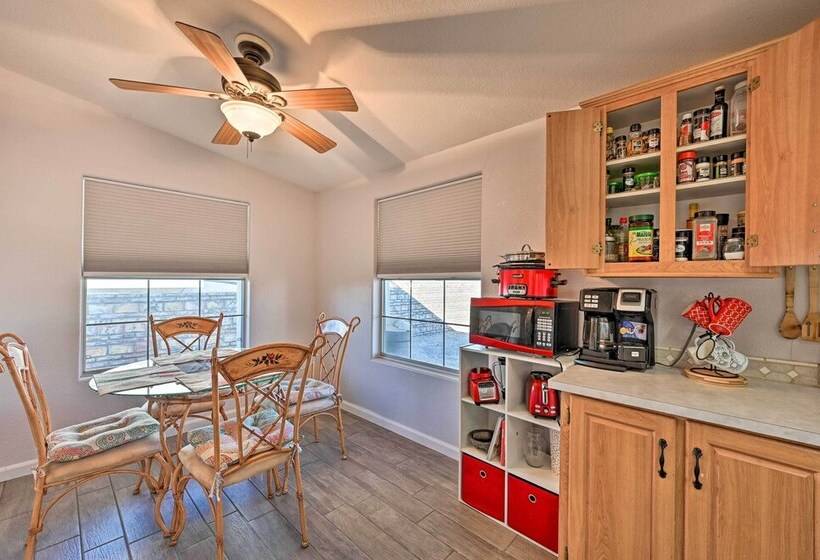 Yuma Vacation Rental W/ Yard & Grills!