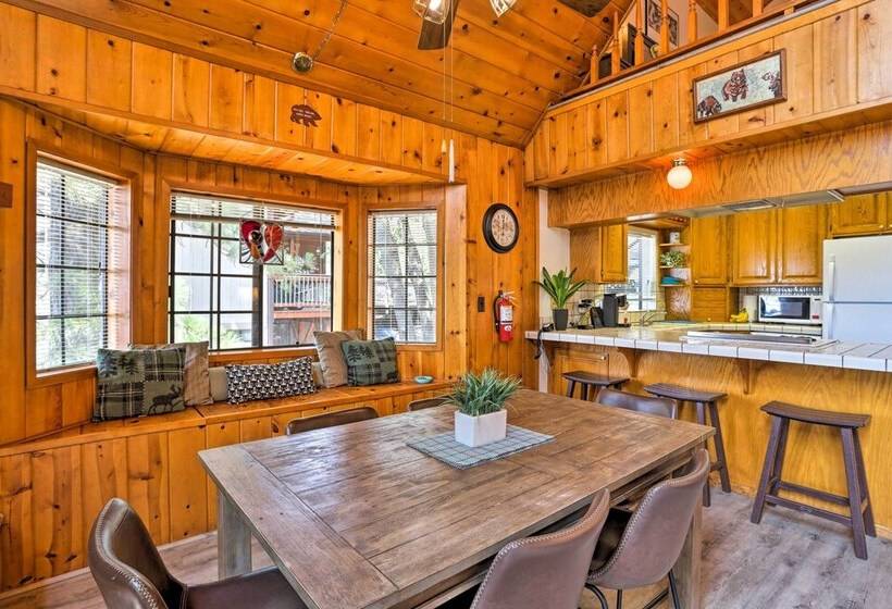 A Frame Cali Cabin W/ Unobstructed Valley Views!