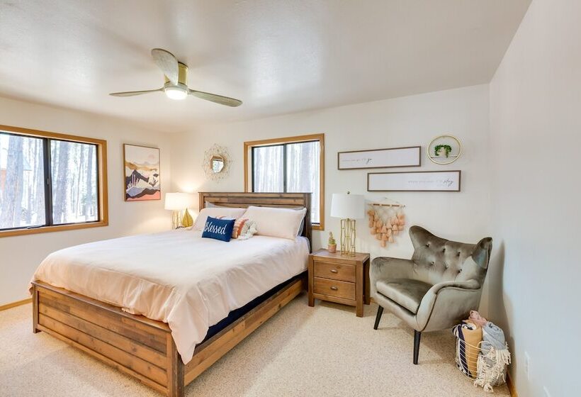 Angel Fire Retreat W/ Deck, Fire Pit: Ski & Hike!