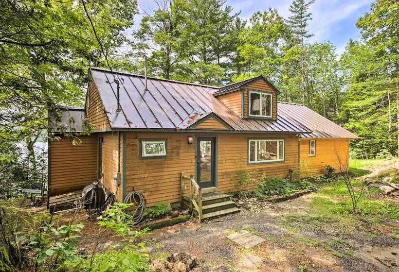 Beautiful Embden Pond Cabin W/ Dock & Kayaks!