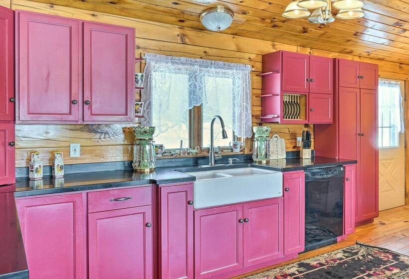 Bemus Point Retreat ~ 3 Mi To Chautauqua Lake