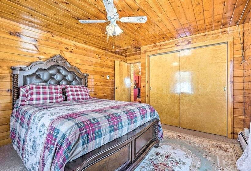 Bemus Point Retreat ~ 3 Mi To Chautauqua Lake