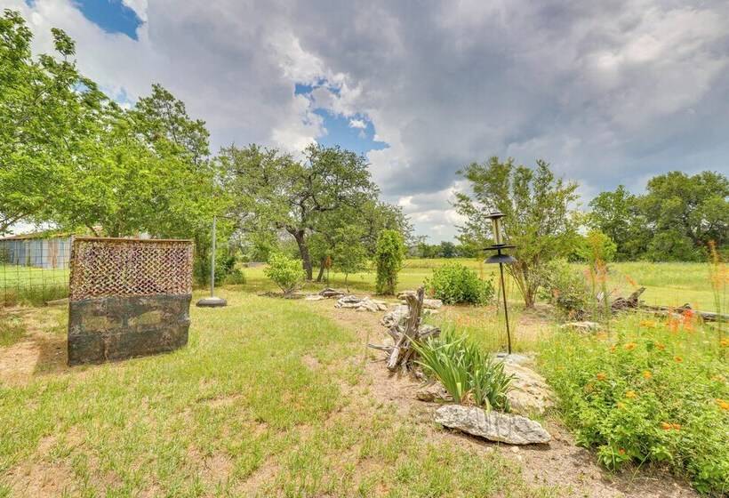 Bertram Ranch Property W/ Patio & Gas Grill!