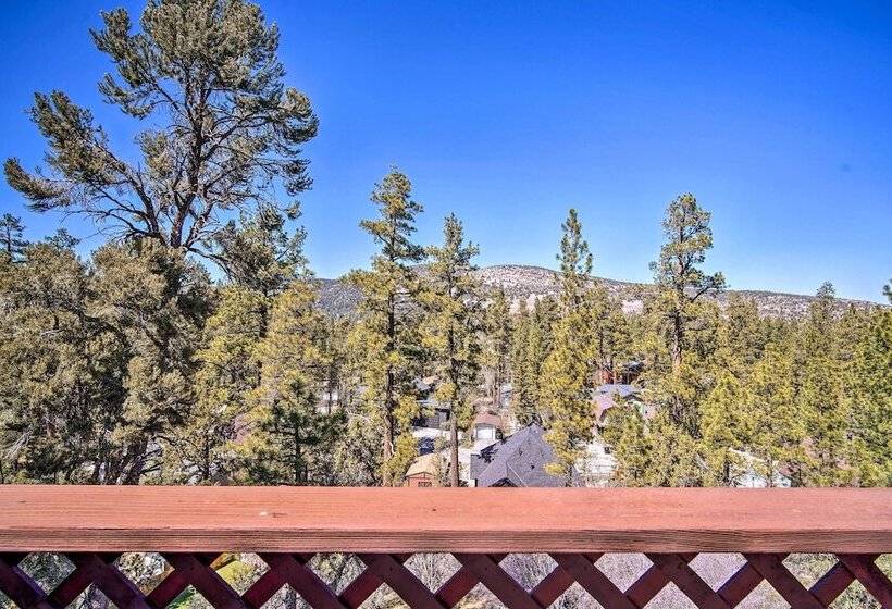 5 Mi To Snow Summit: Cabin W/ Deck & Fireplace