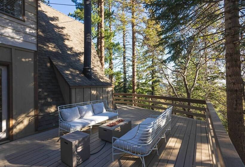 Boho Chic Lake Arrowhead Hideaway W/ 2 Decks!
