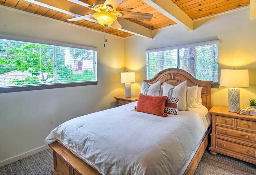 Boho Chic Lake Arrowhead Hideaway W/ 2 Decks!