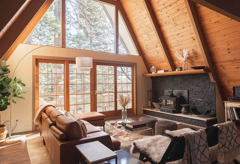 Boho Chic Lake Arrowhead Hideaway W/ 2 Decks!