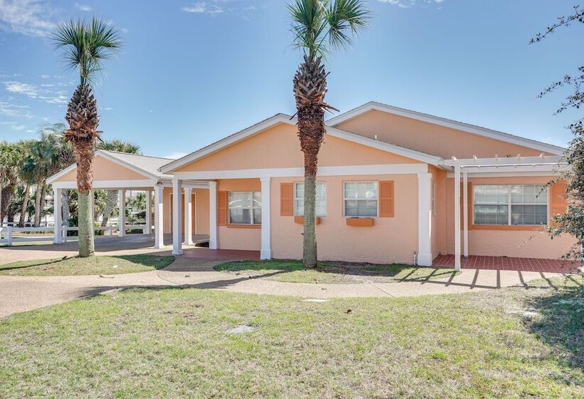 Breezy Pcb Retreat W/ Direct Beach Access!