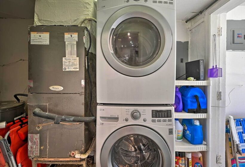 Bright Naples Home   4 Mi To Botanic Gardens!