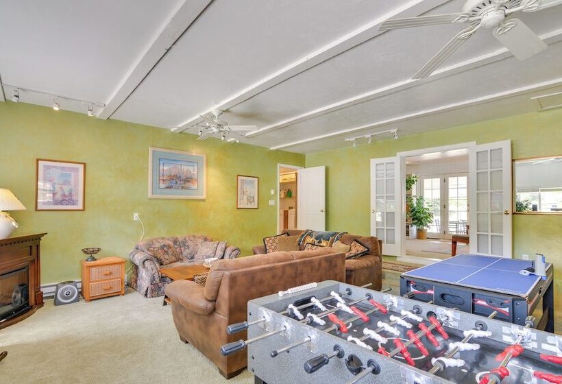 Buena Vista Creekside Home W/ Private Hot Tub!