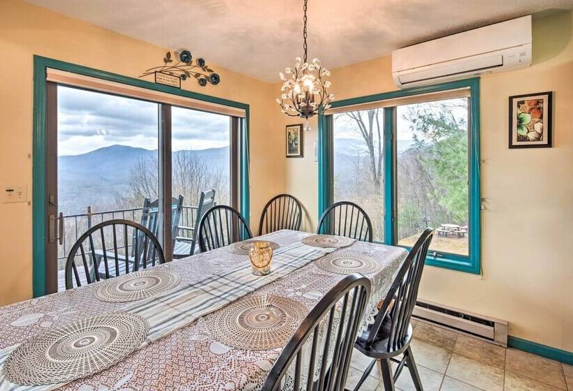 Burnsville Home W/ Deck & Panoramic Mountain Views