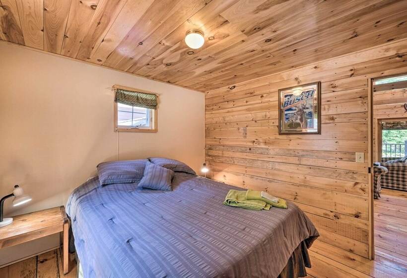 Cabin Inspired Home < 12 Mi To Sugarloaf Mtn!