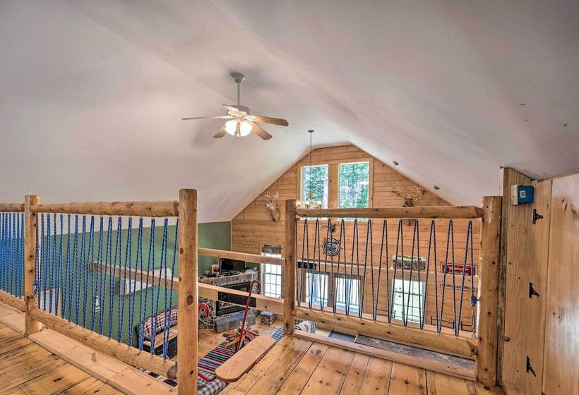 Cabin Inspired Home < 12 Mi To Sugarloaf Mtn!