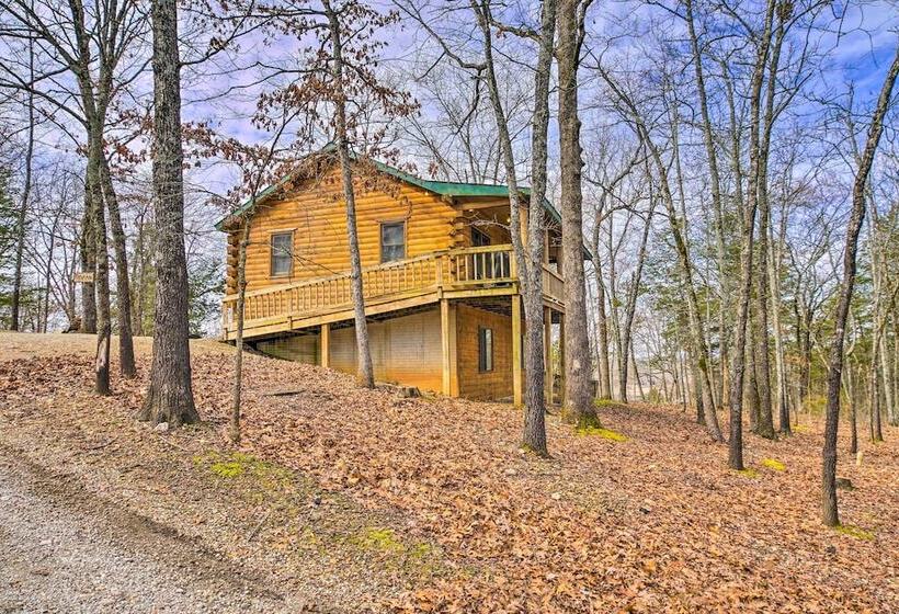 Cabin Retreat On Table Rock Lake W/ Fire Pit!