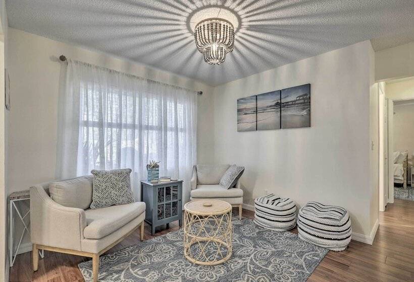 Calming Getaway: 9 Mi To Clearwater Beach!