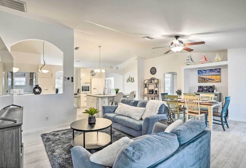 Canalfront Cape Coral Escape   Ada Friendly!