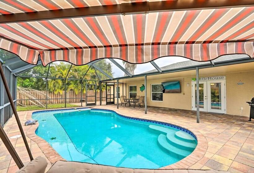 Canalfront Cape Coral Escape   Ada Friendly!