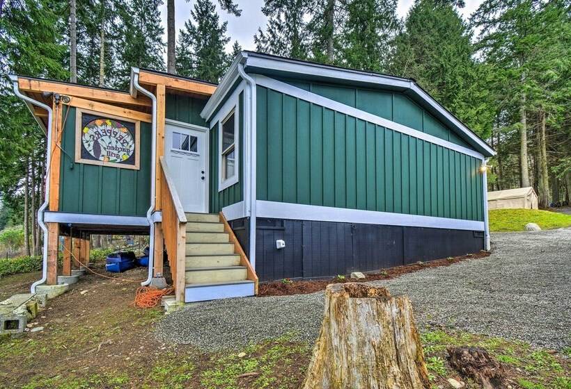 Fish, Crab & Clam: Waterfront Gem In Port Ludlow