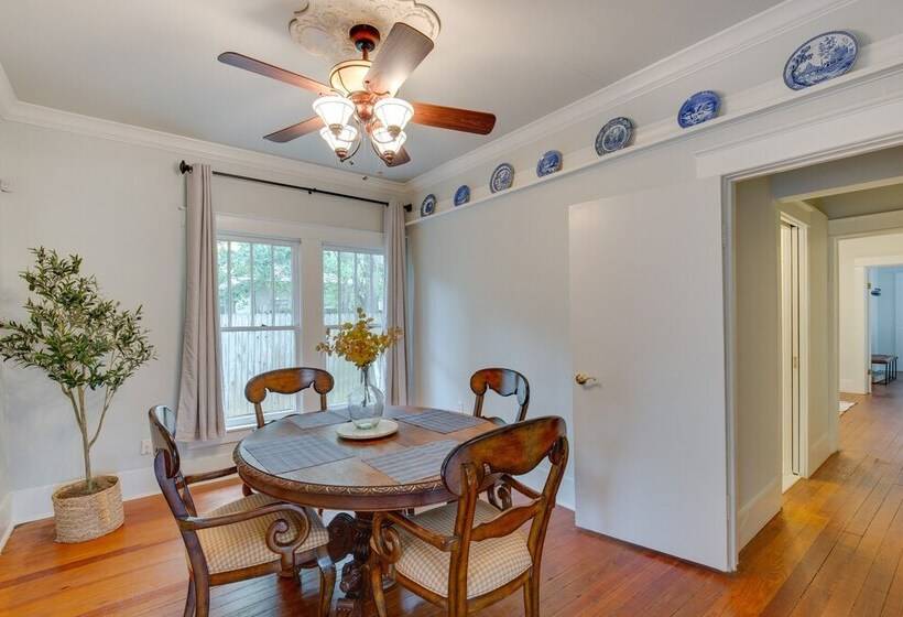 Canton Home W/ Porch < 1 Mile To First Monday!