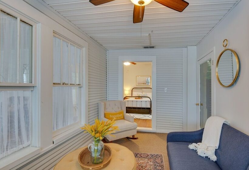 Canton Home W/ Porch < 1 Mile To First Monday!