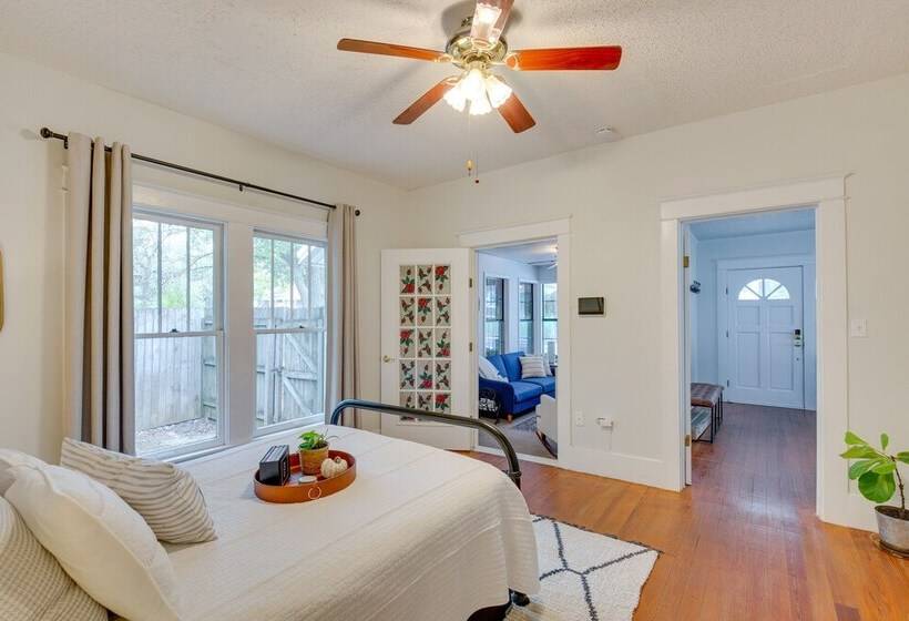 Canton Home W/ Porch < 1 Mile To First Monday!